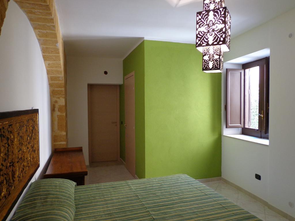 Cous Cous Apartments Mazara del Vallo Kamer foto